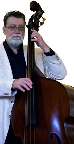 Foto von Norbert Behrens mit Bass
